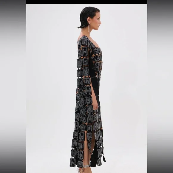 Viral Akira Black and Silver sequin Dress - Picture 7 of 8